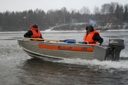 Вельбот - 42